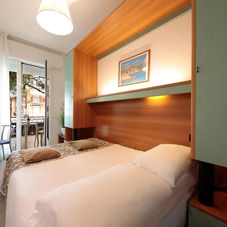 Hotel Derby S 3*