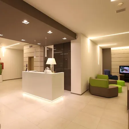 Hotel Derby S 3*