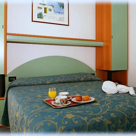 Derby S Hotel 3*